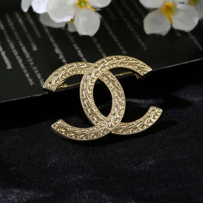 HighQuality Chanel Brooches 218856