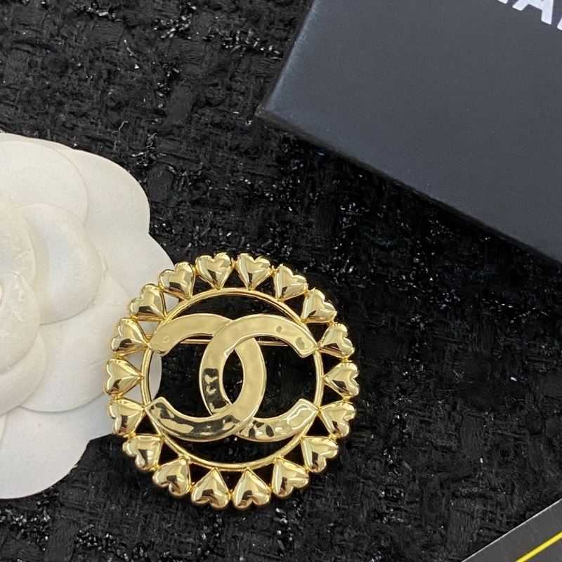 Modern Chanel Brooches 230832