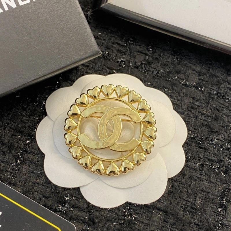 Modern Chanel Brooches 230832
