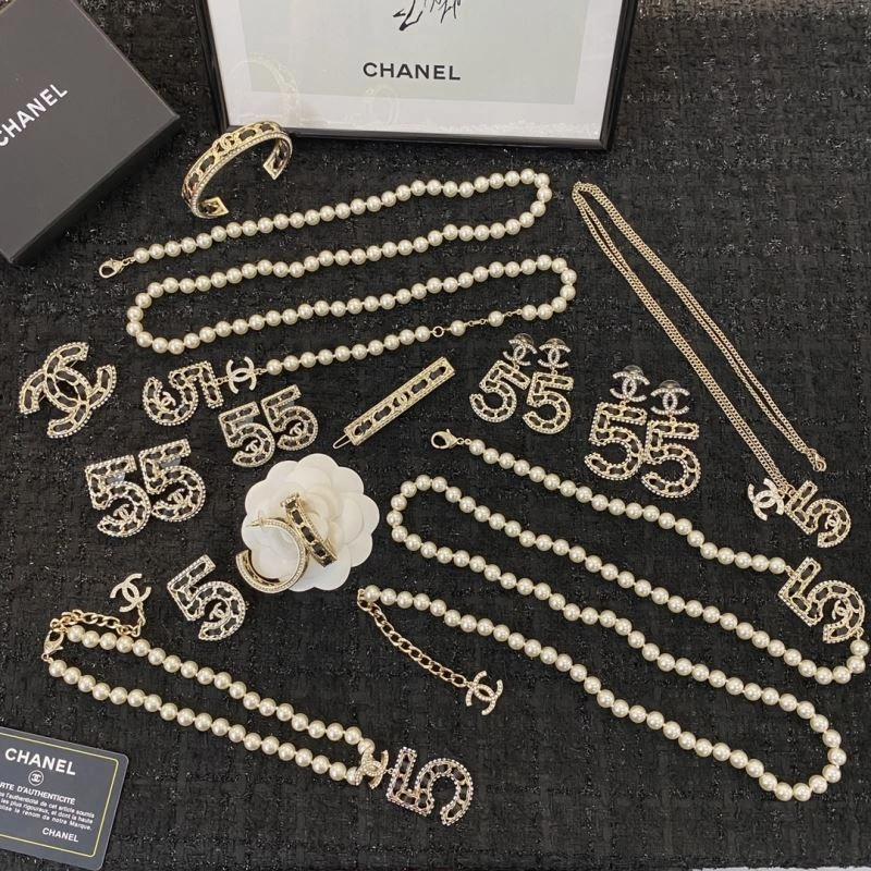 GoAnywhere Chanel Brooches 230830