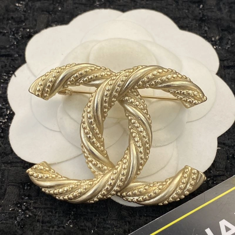 HighQuality Chanel Brooches 230817