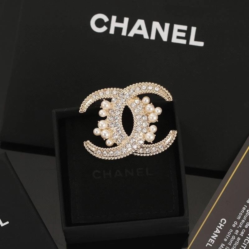 Chanel Brooches TravelReady 230796