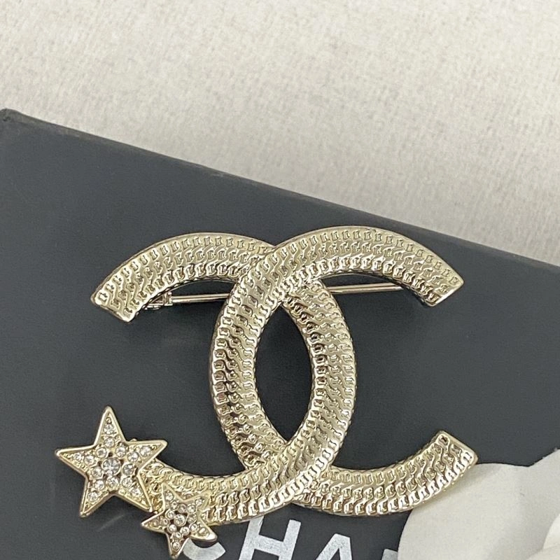 Premium Chanel Brooches 230783