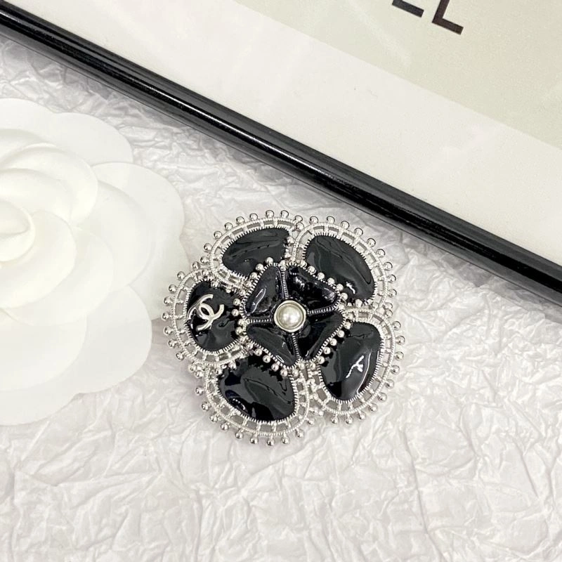 MultiPurpose Chanel Brooches 230771