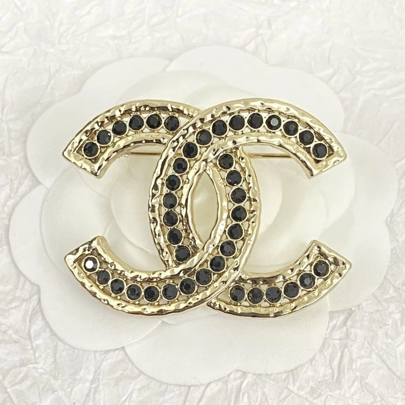 QuickDry Chanel Brooches 230784