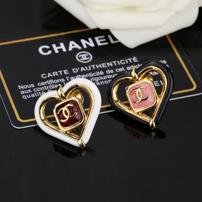 Chanel Brooches Lightweight 230782