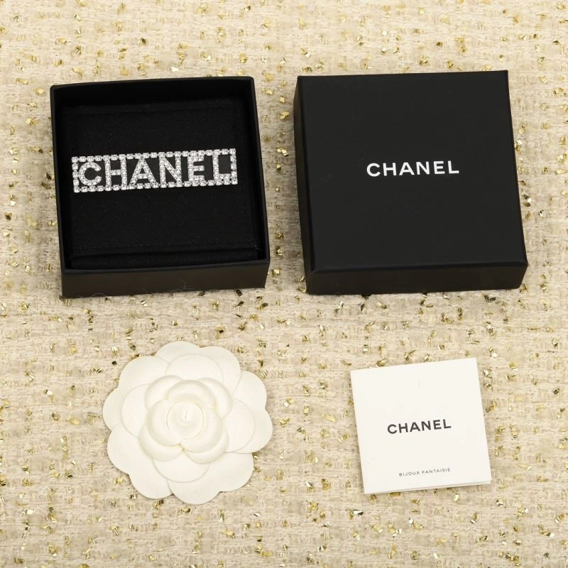 Chanel Brooches Stretchable 230773