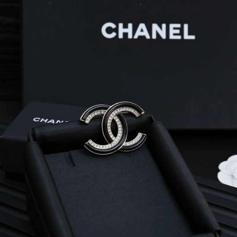 Chanel Brooches FastDry 230814