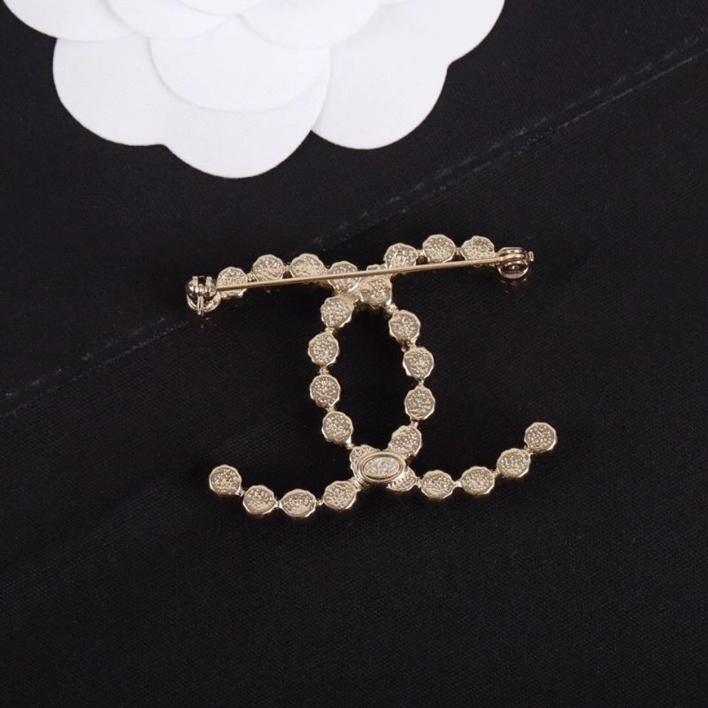 Chanel Brooches Effortless 232394
