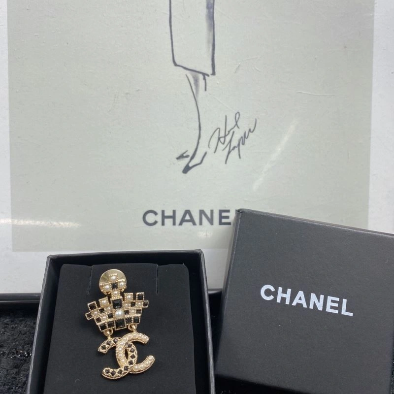 Chanel Brooches QuickDry 232356