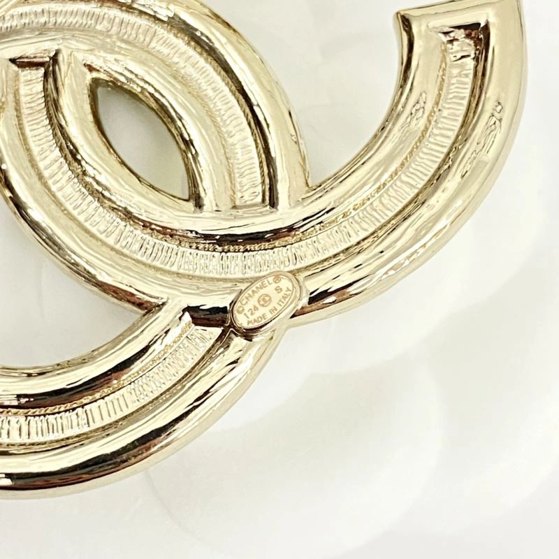Chanel Brooches Packable 232350