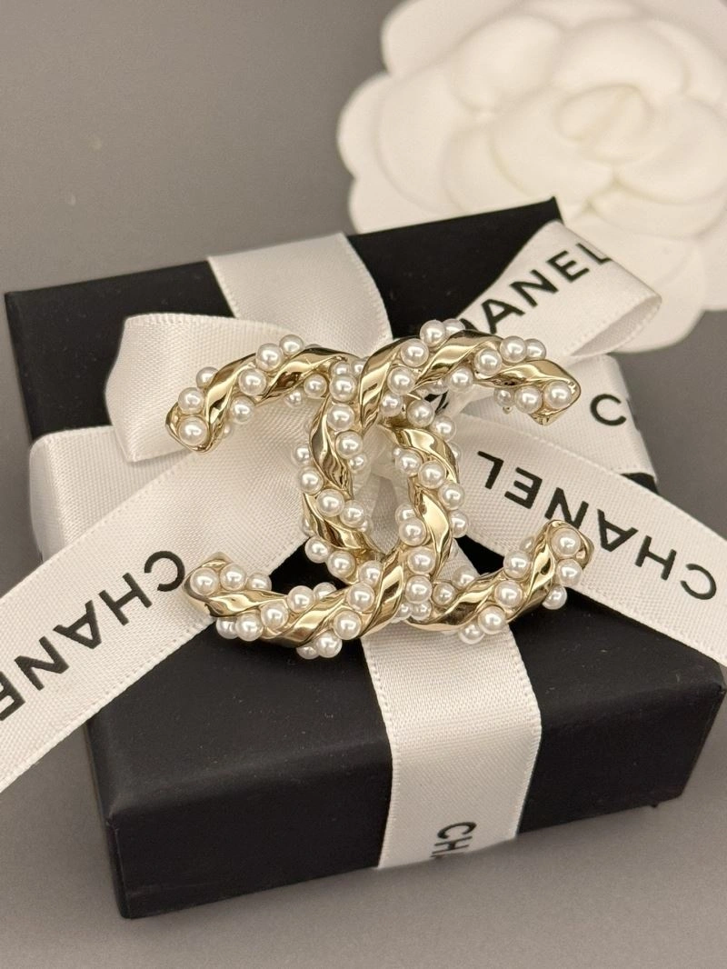 BestValue Chanel Brooches 232336