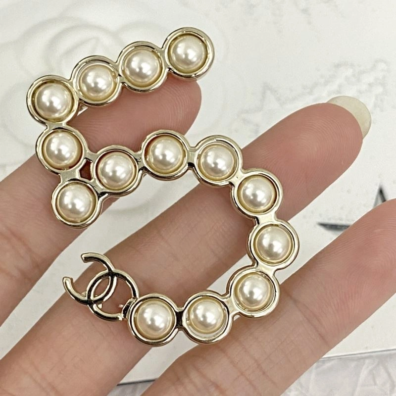 Chanel Brooches GoAnywhere 232370
