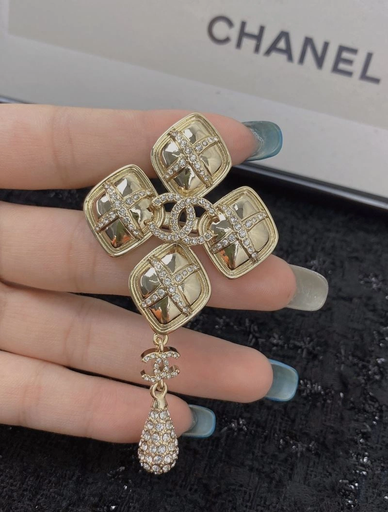 Chanel Brooches Flexible 232361