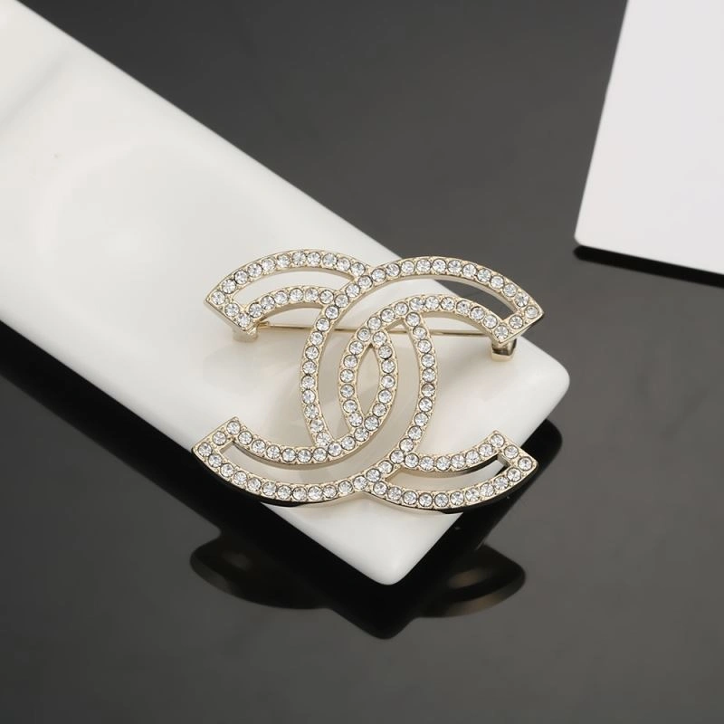 Chanel Brooches Lightweight 232335