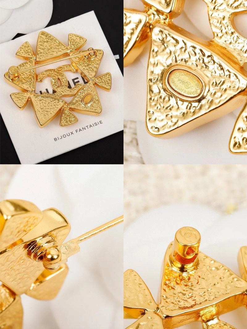 Chanel Brooches Flexible 231920