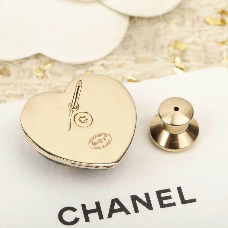 Chanel Brooches Compact 231907