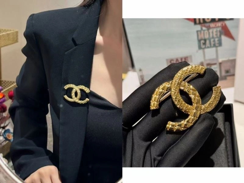 Chanel Brooches Soft 231890