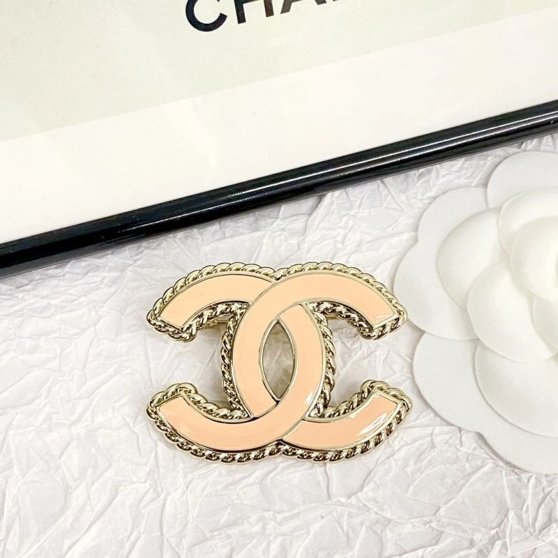Reliable Chanel Brooches 231918