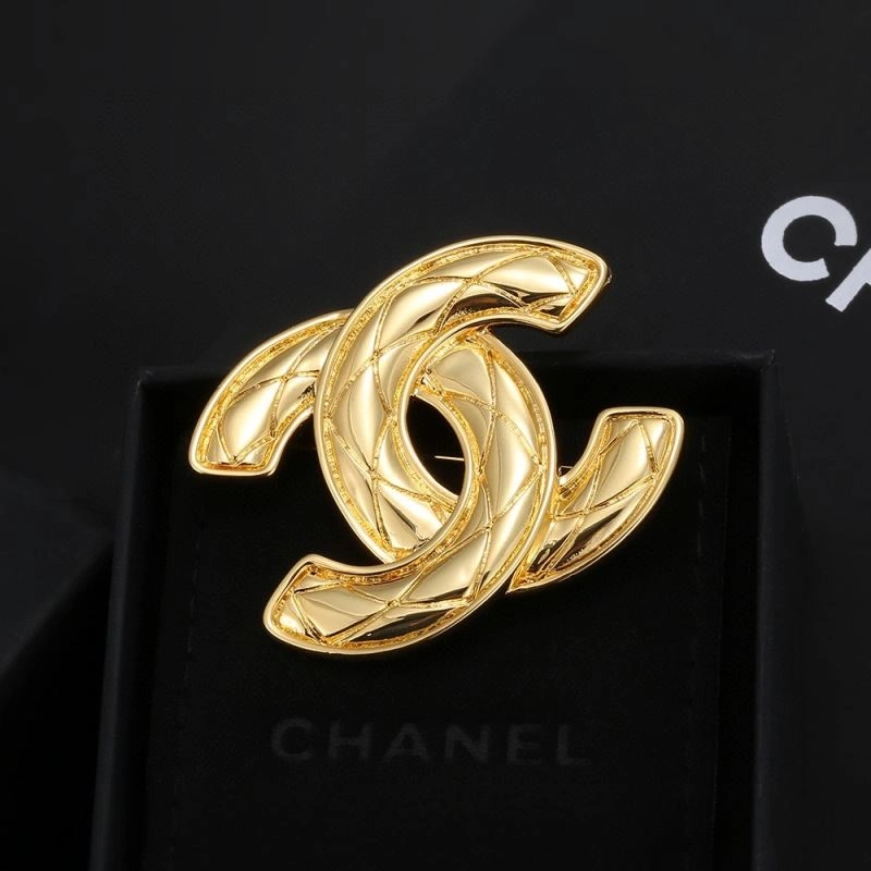 ComfortFit Chanel Brooches 231912