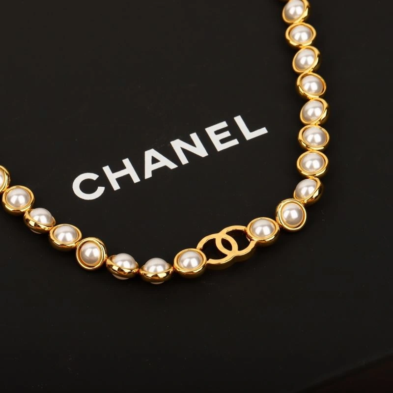 GoAnywhere Chanel Brooches 231887