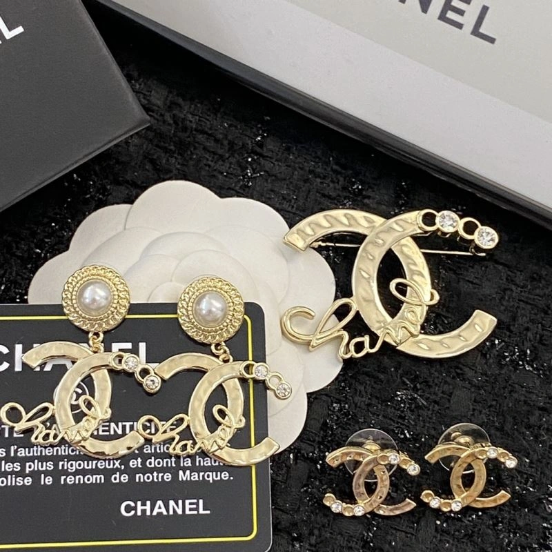 Chanel Brooches BestValue 231927