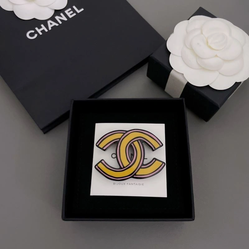 WeatherProof Chanel Brooches 231902