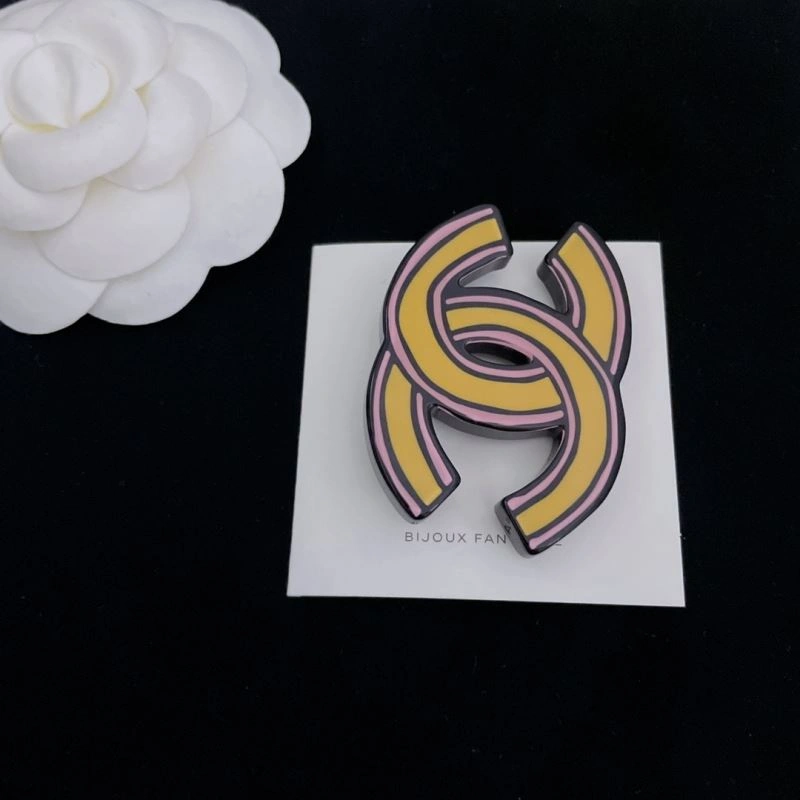 WeatherProof Chanel Brooches 231902