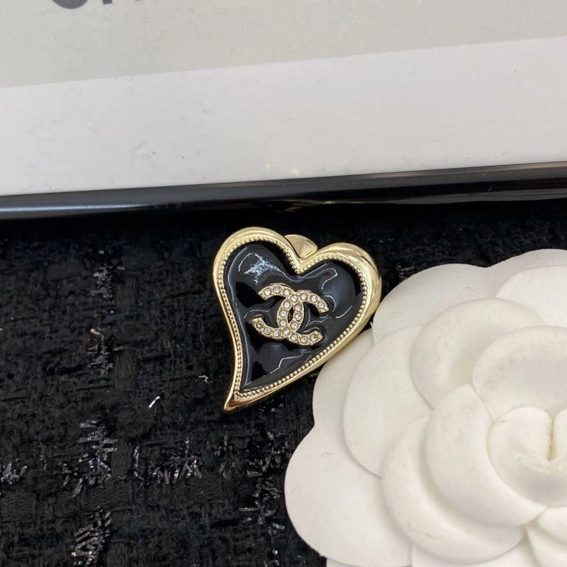 Chanel Brooches Stylish 231870