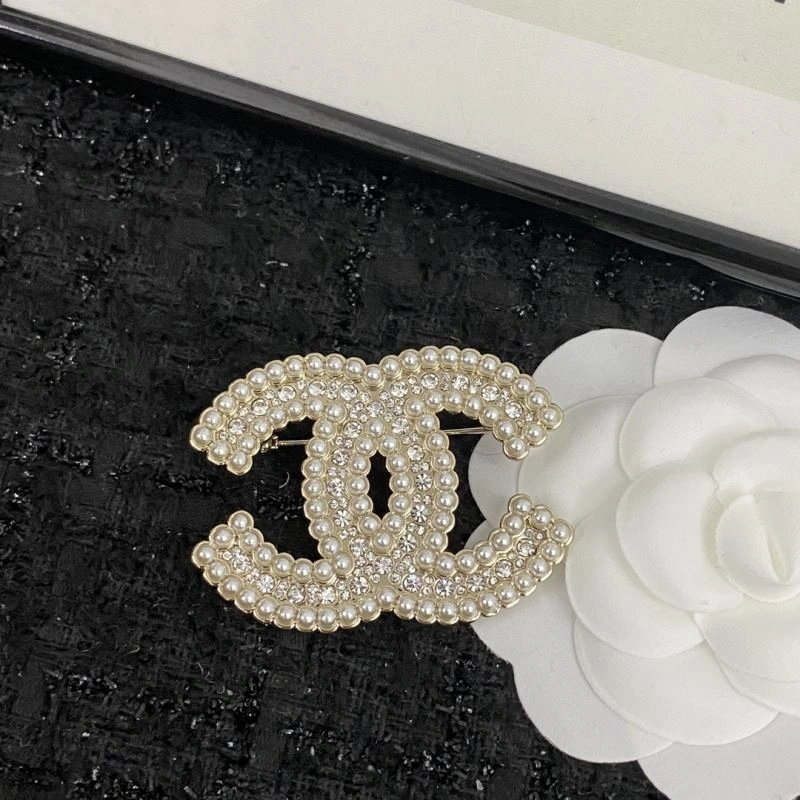 Chanel Brooches Breathable 231876
