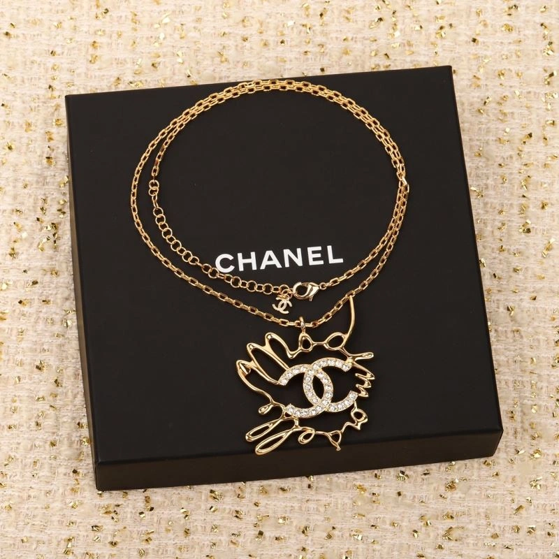 Chanel Brooches Sleek 231913