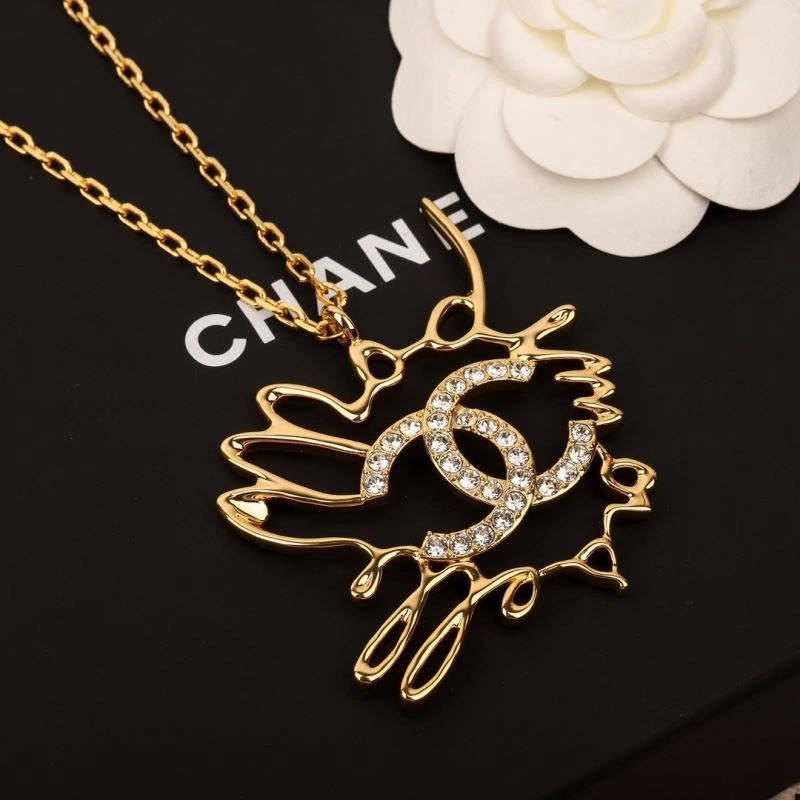 Chanel Brooches Sleek 231913