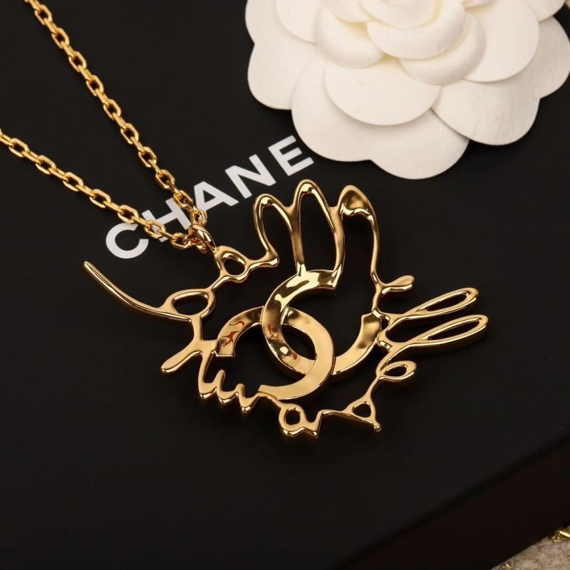 Chanel Brooches Sleek 231913