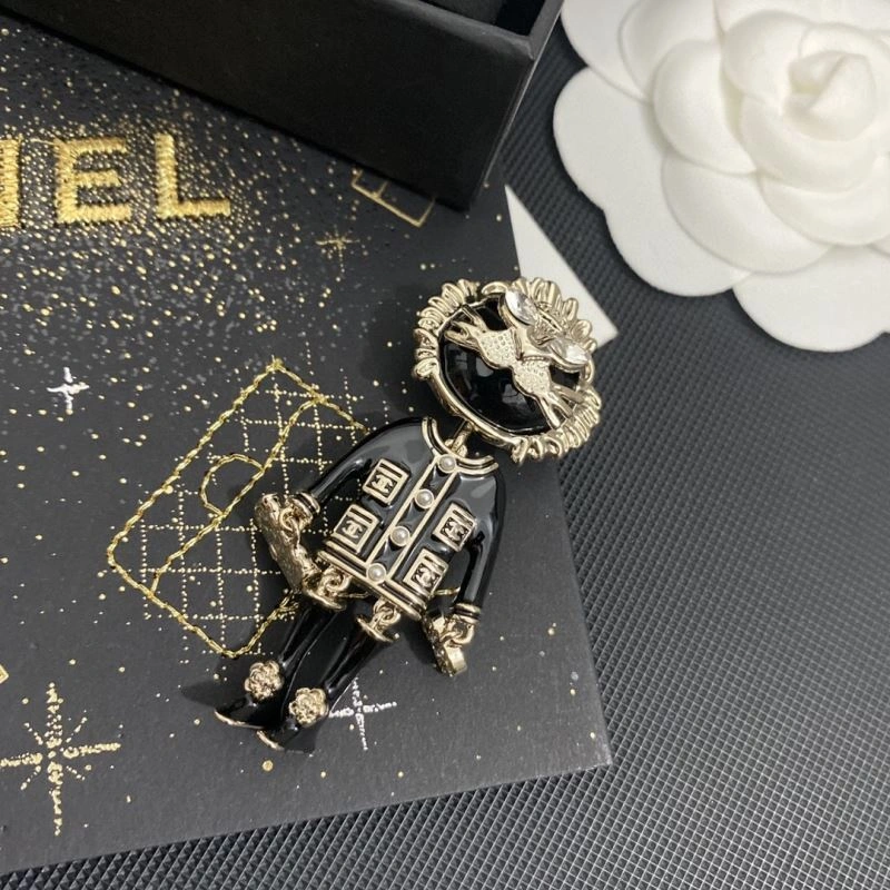 Unisex Chanel Brooches 231900