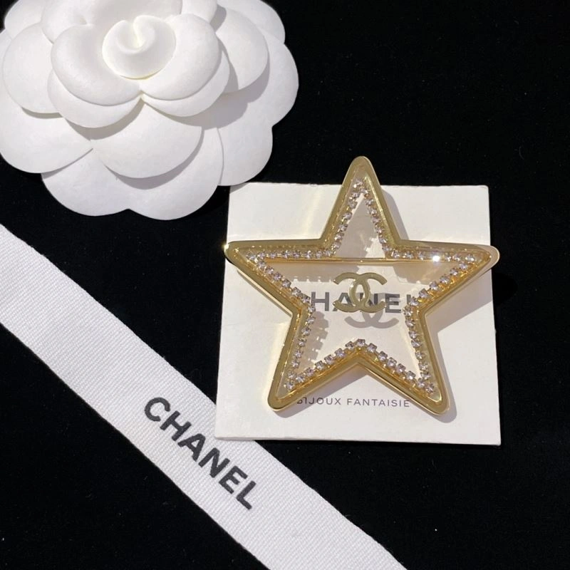 Chanel Brooches SmoothTexture 231896