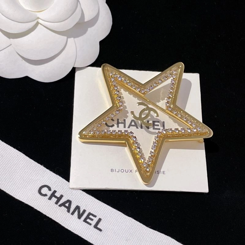 Chanel Brooches SmoothTexture 231896