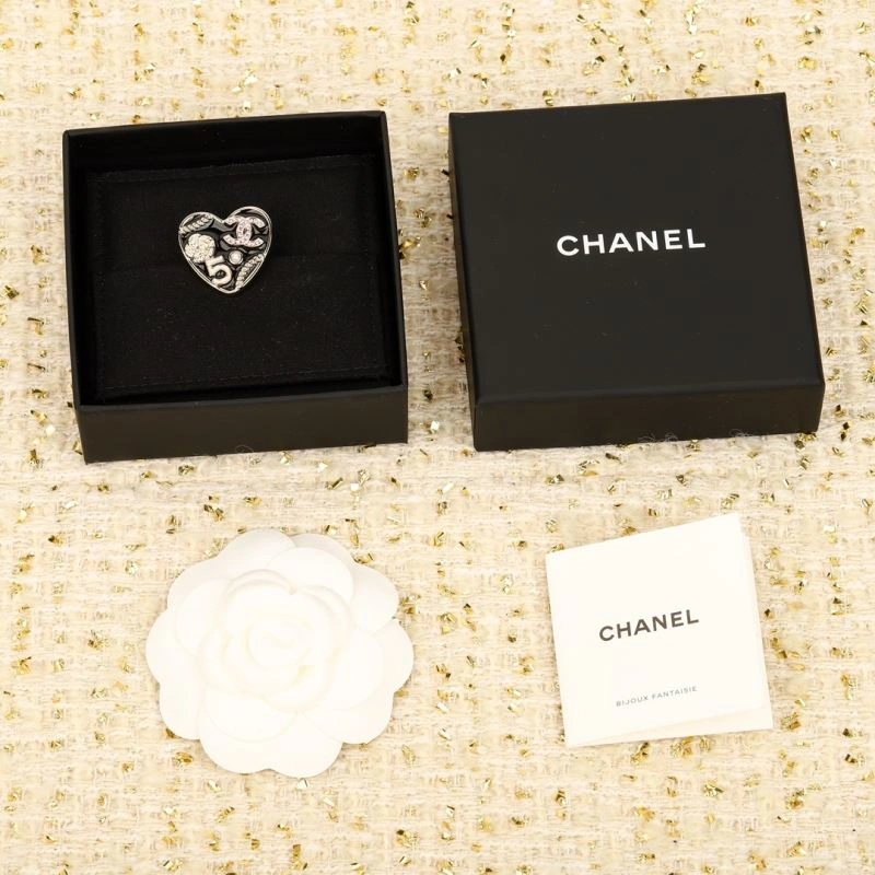 DailyWear Chanel Brooches 231866