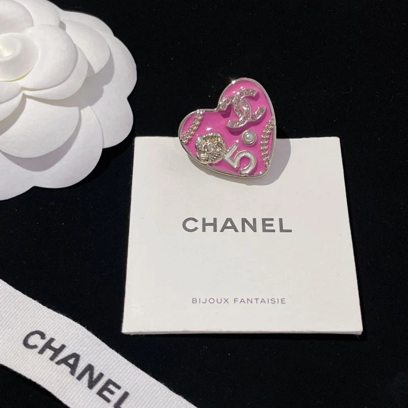 Functional Chanel Brooches 231854