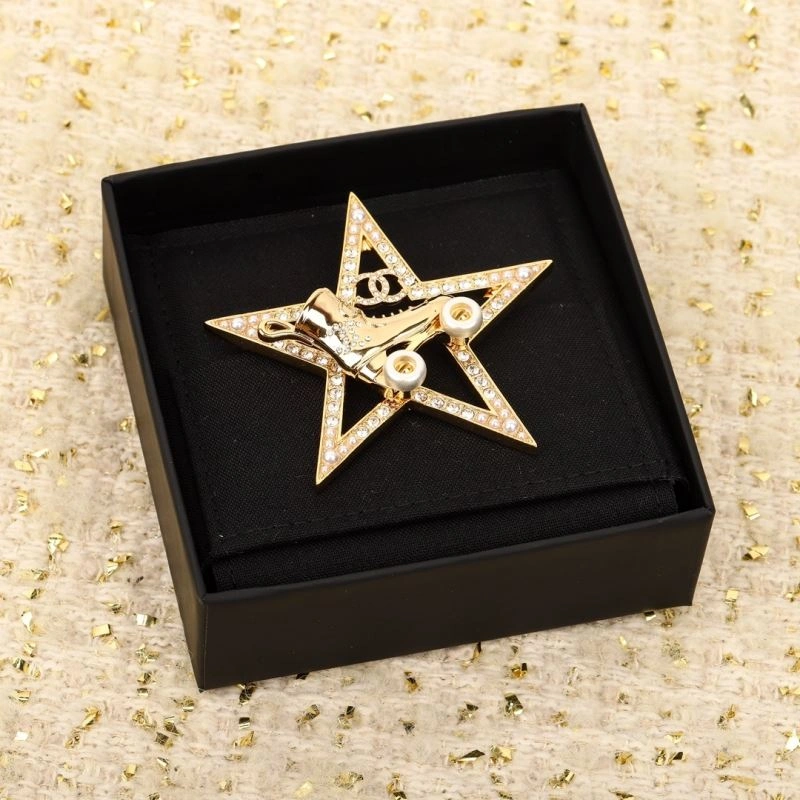 EasyMatch Chanel Brooches 231856