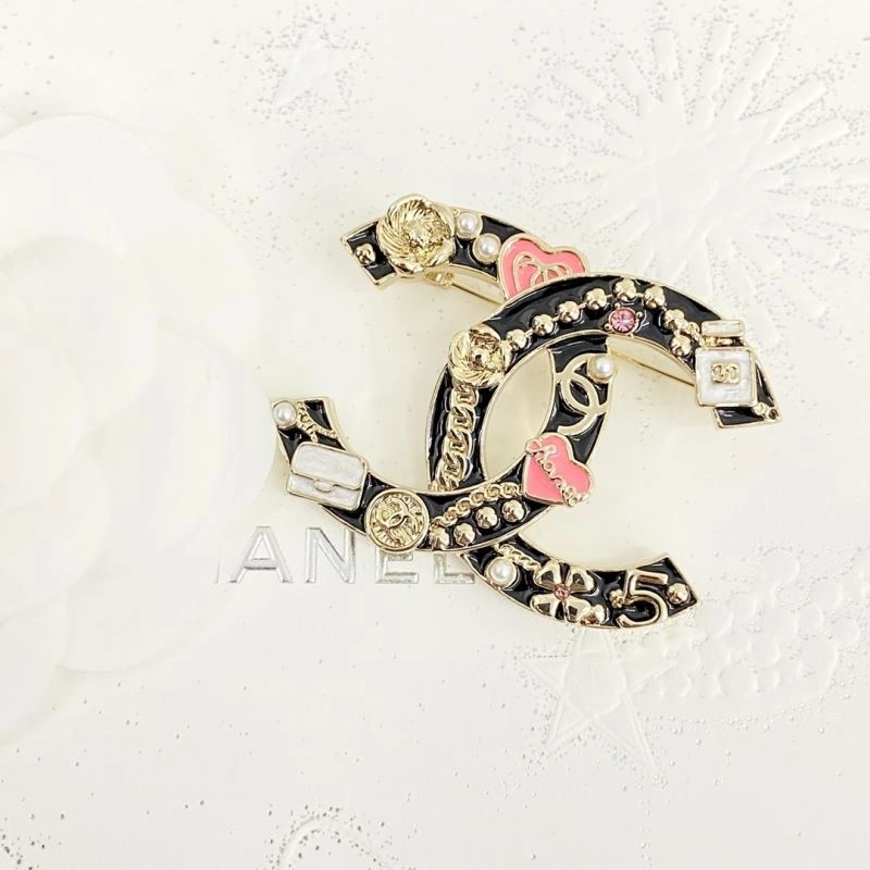 HighPerformance Chanel Brooches 231868