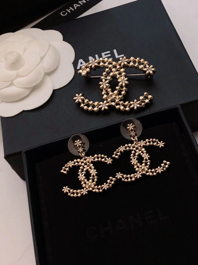 Efficient Chanel Brooches 230294