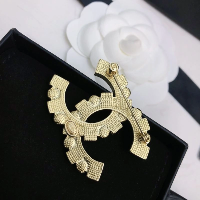 Chanel Brooches Casual 230308