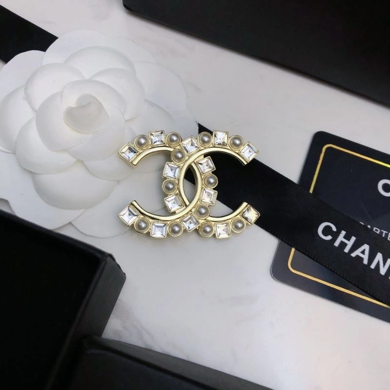 Chanel Brooches Casual 230308