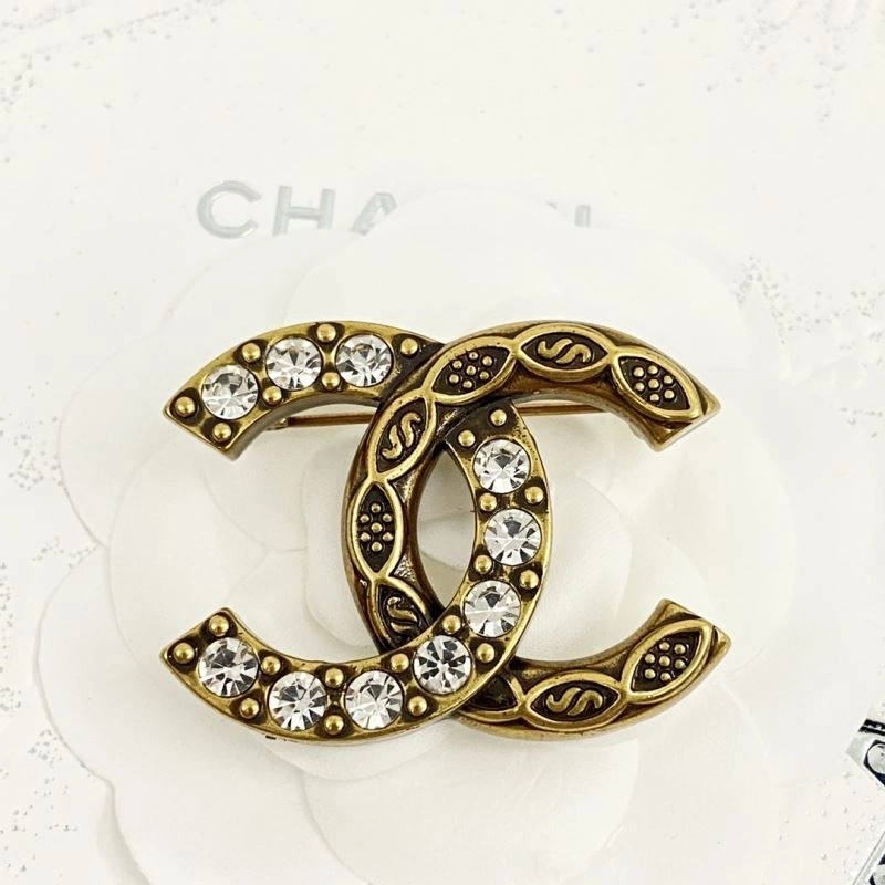 Stretchable Chanel Brooches 230263