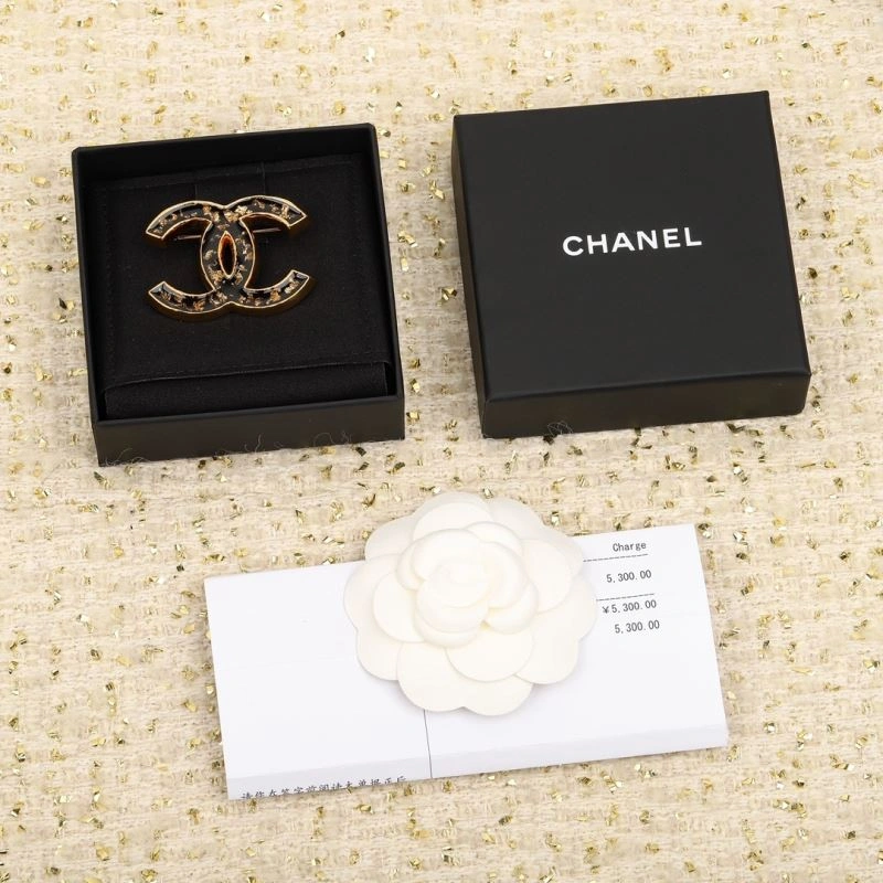 Chanel Brooches TravelReady 230241