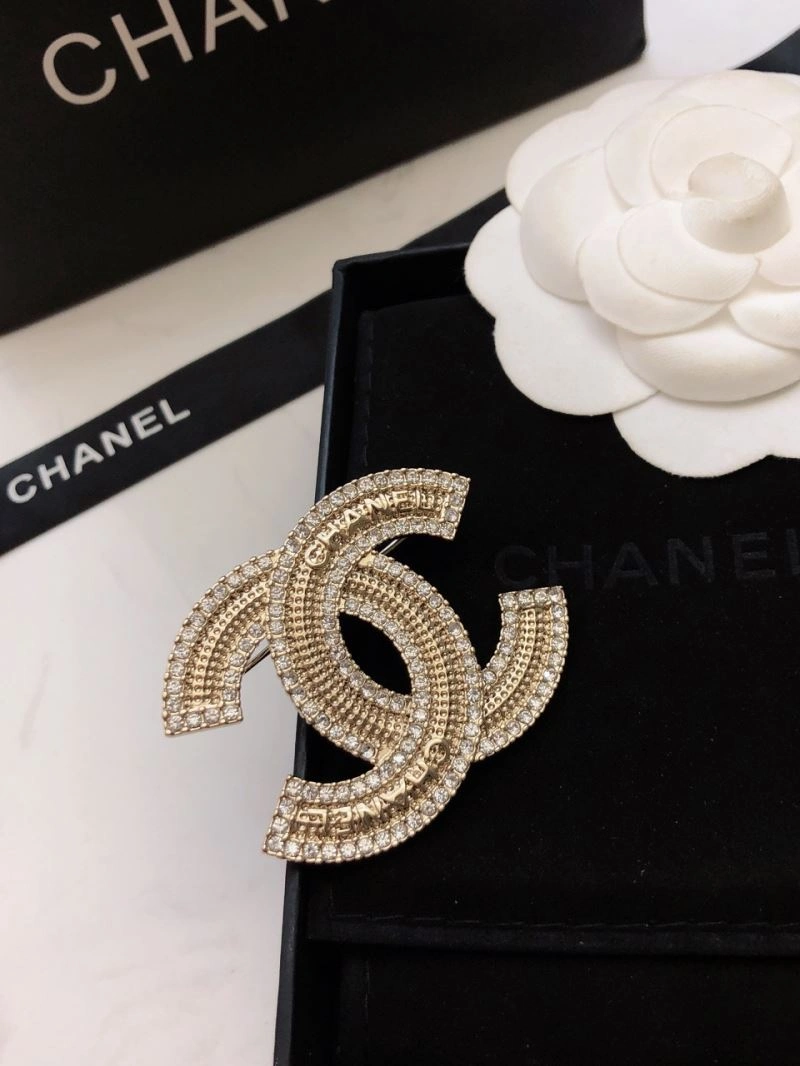 Chanel Brooches Functional 230242