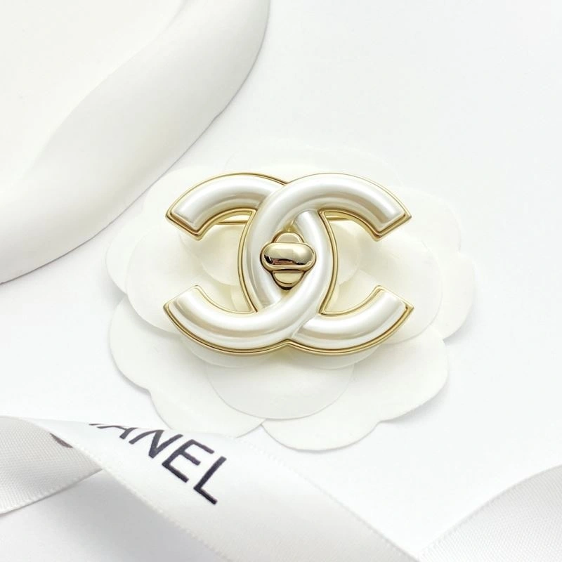 Chanel Brooches Seasonal 230291