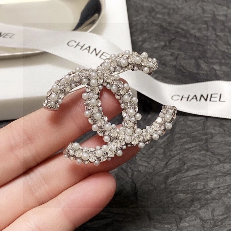 Chanel Brooches Tailored 230219