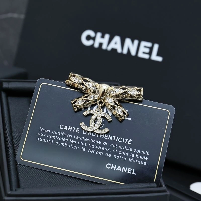 Chanel Brooches SunProtective 230240