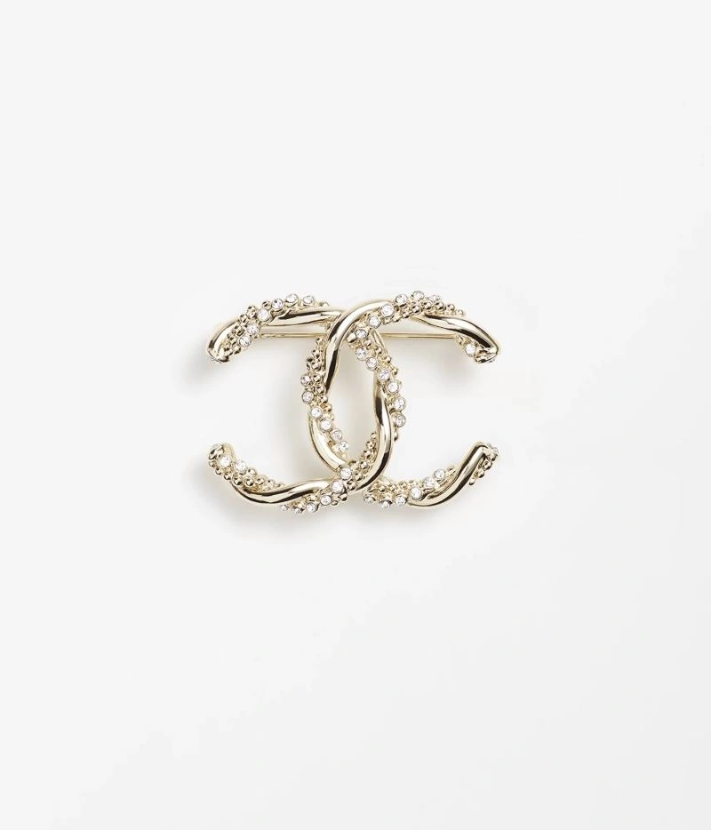 Compact Chanel Brooches 230295